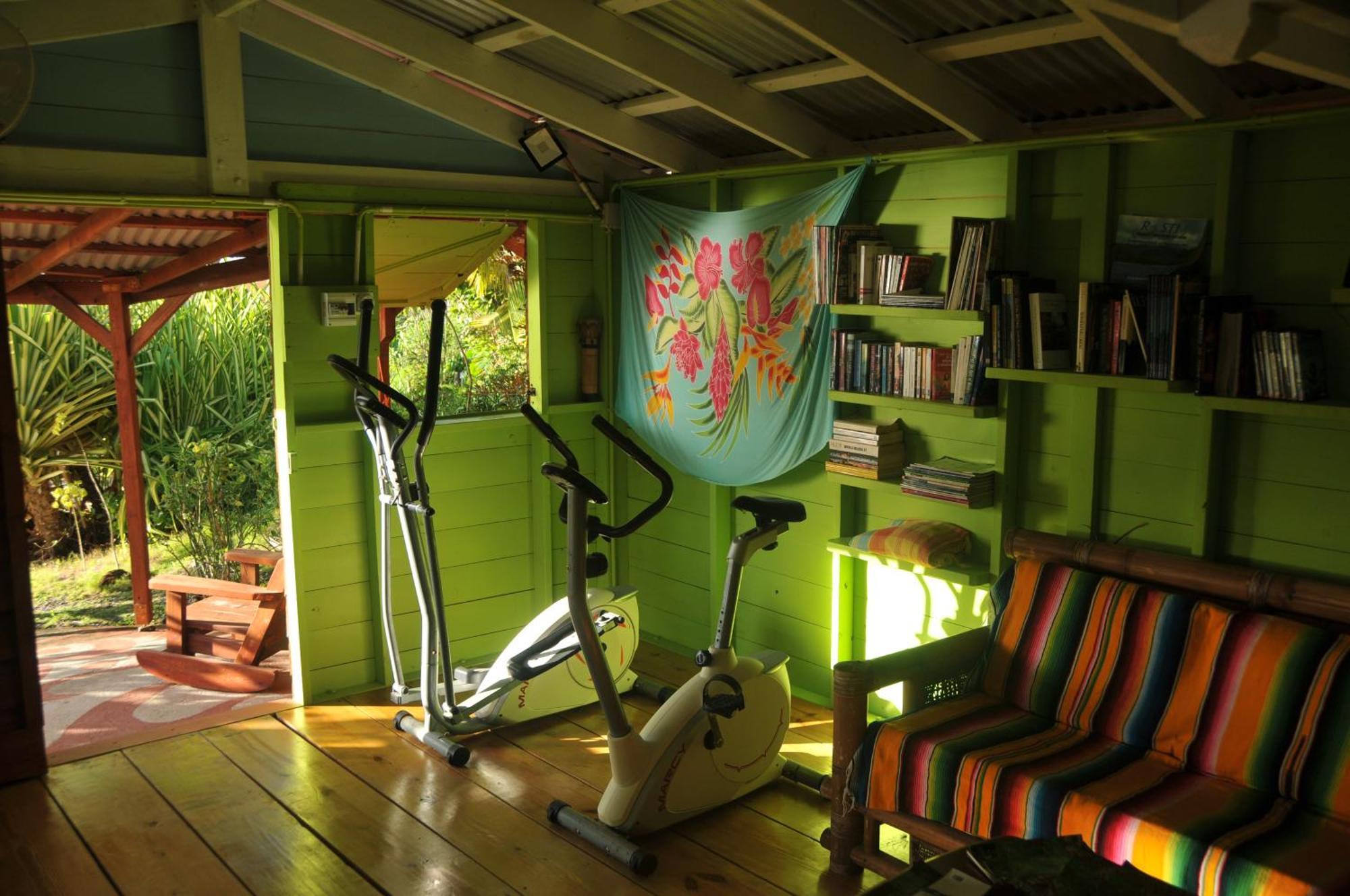 Mango Island Lodges Saint Joseph Esterno foto
